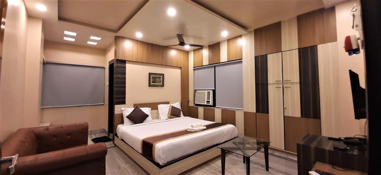 Dora House Hotel Kolkata Exterior photo